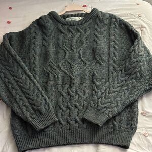 AranCrafts Dark Green Wool Sweater 💚